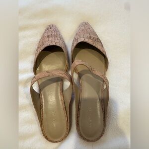 Ann Taylor Women's Cork Mules - Tan - NEVER WORN!